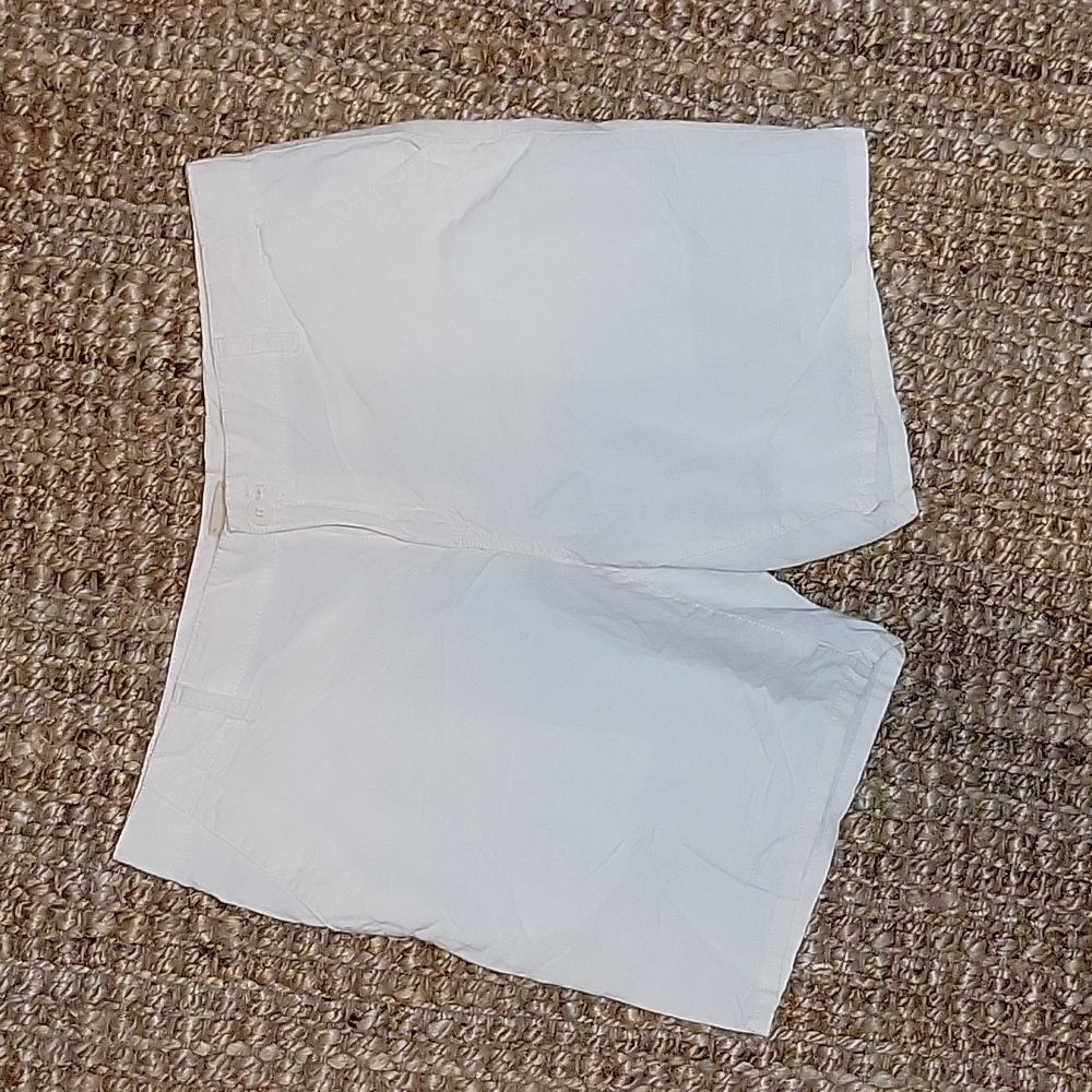 GH Bass & Co Linen Bermuda Shorts